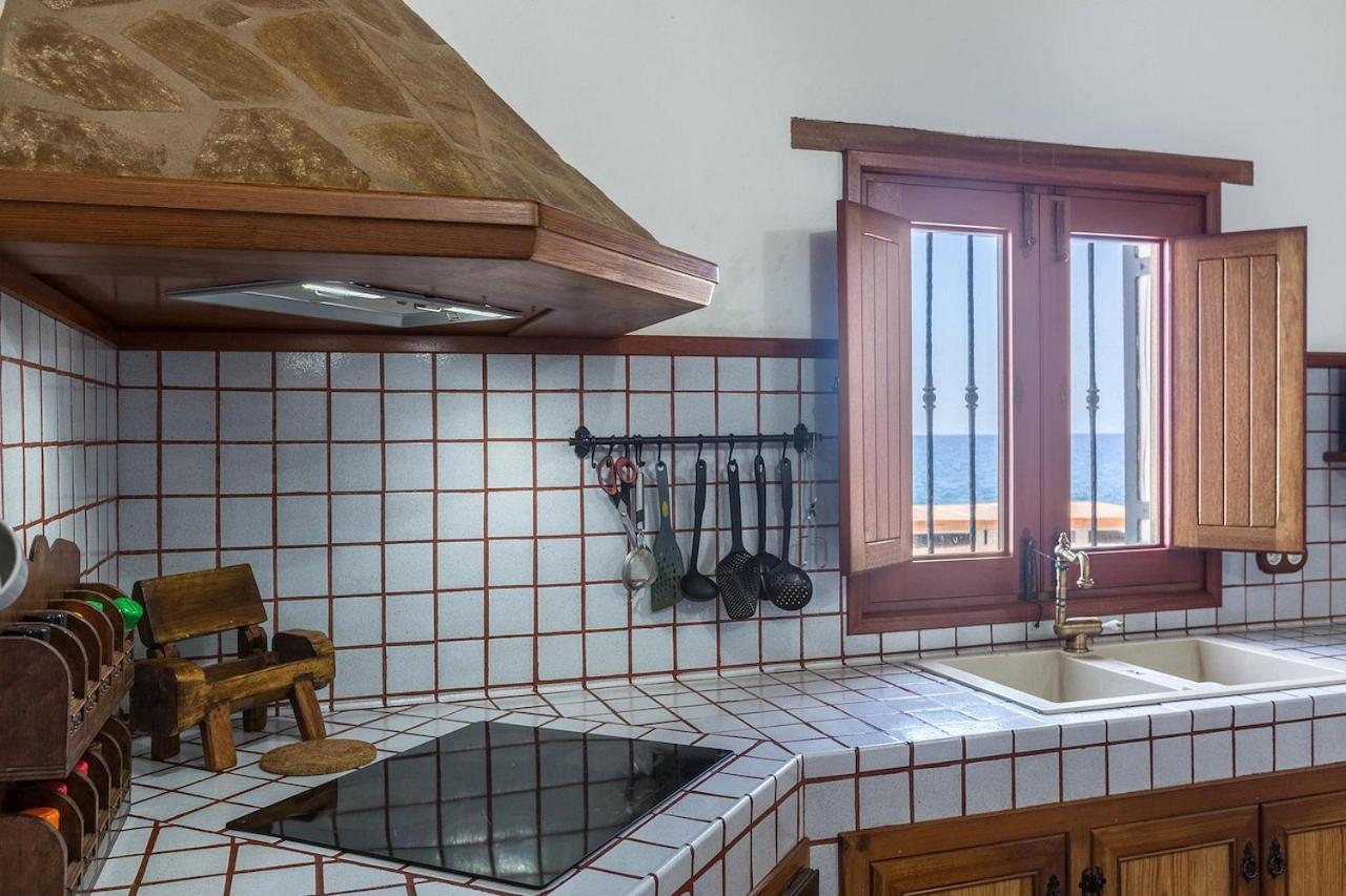 Casa Costera Playa De Tasarte Villa San Nicolas ภายนอก รูปภาพ